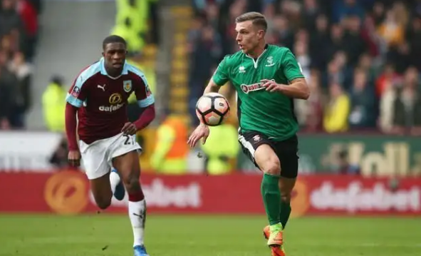 火箭锁定2届总冠军后卫，三换一赌明天，曾锁死过欧文