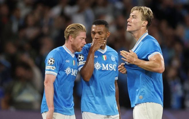 洛杉矶天使队由于连续十年缺席季后赛，总经理皮里（Perry Minasian）正式下课