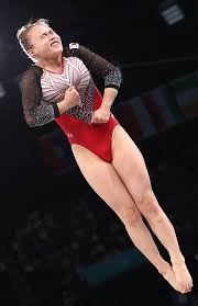 记者：斯卡洛尼将带着大力神杯参加世界杯抽签仪式